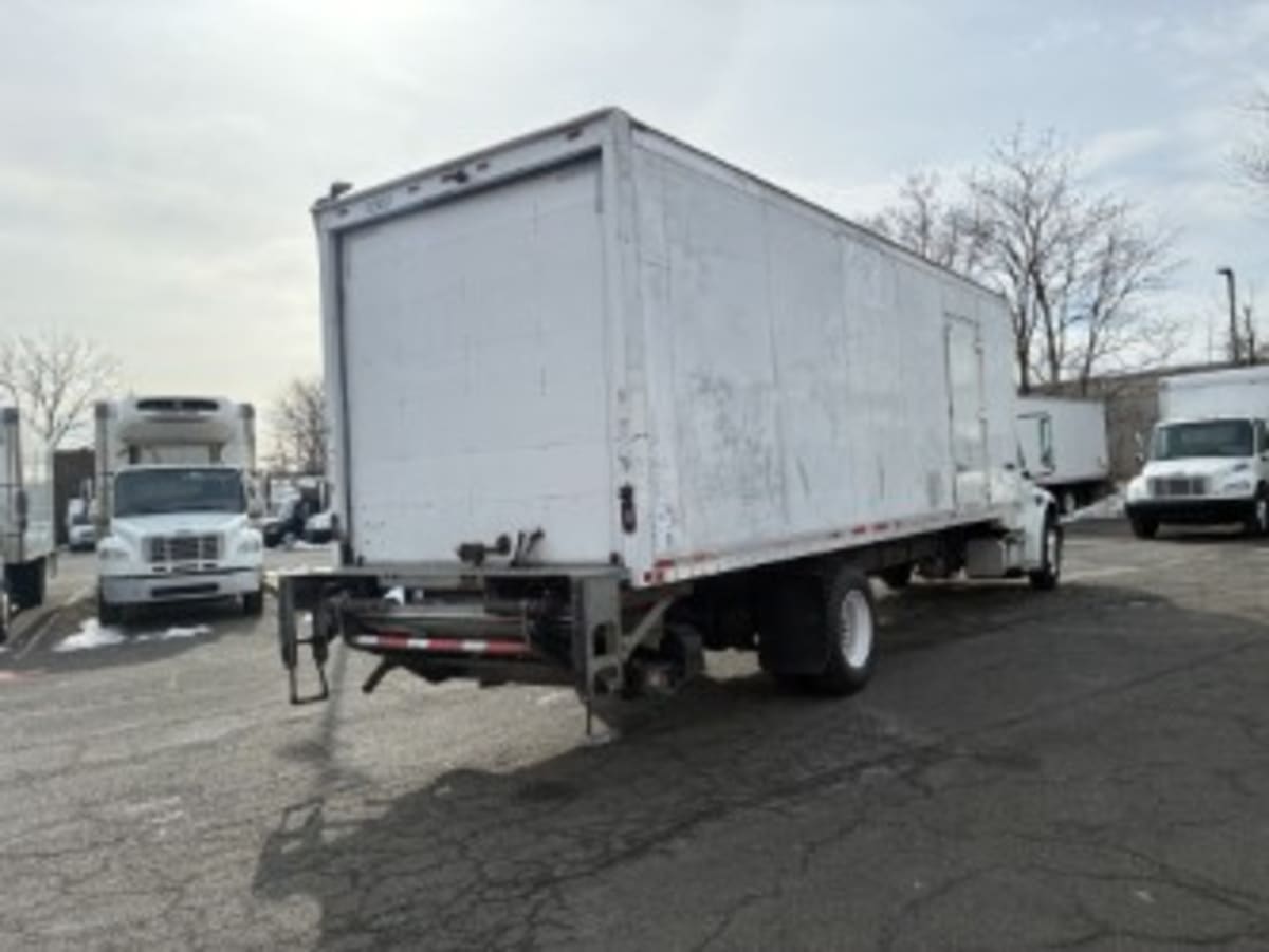 2019 Freightliner/Mercedes M2 106 820687