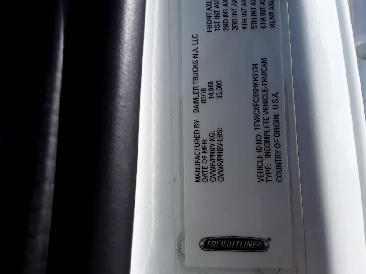 2019 Freightliner/Mercedes M2 106 820689