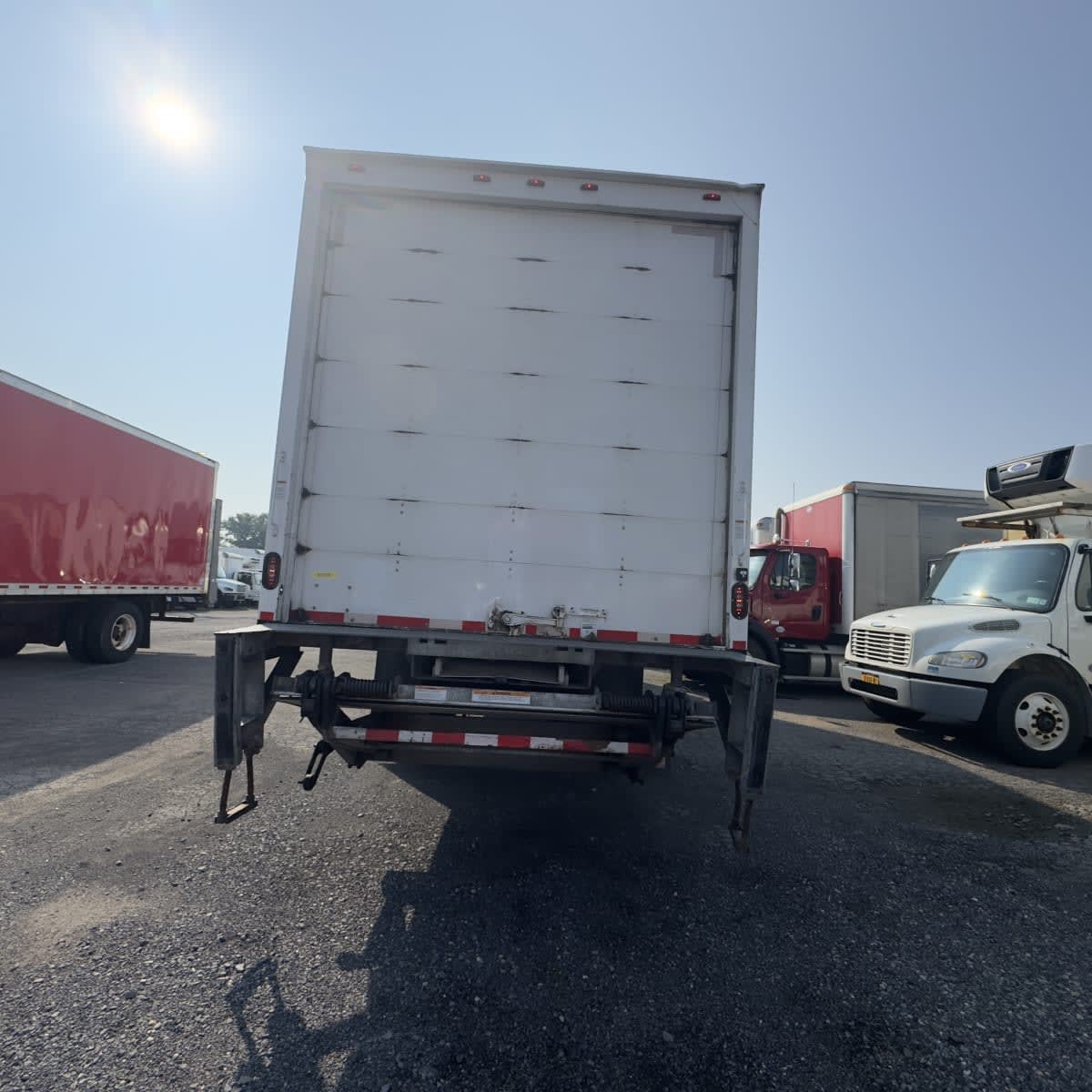 2019 Freightliner M2 106 820708