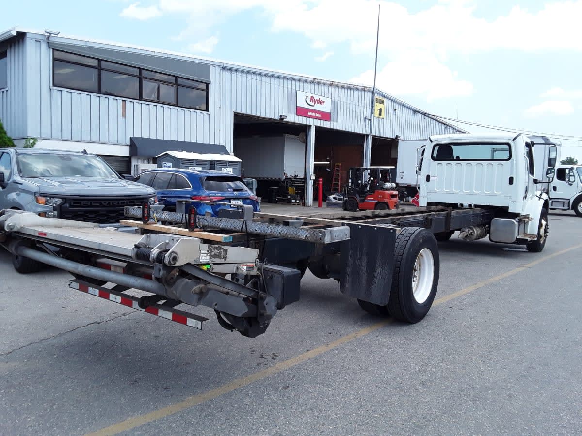 2019 Freightliner/Mercedes M2 106 820767