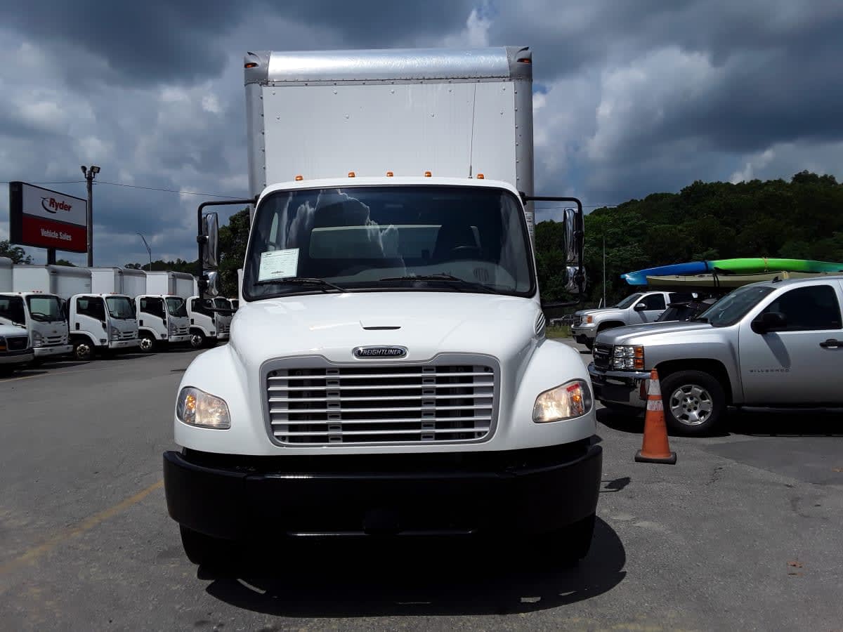 2019 Freightliner M2 106 820770