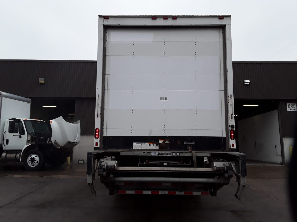 2019 Freightliner/Mercedes M2 106 820774