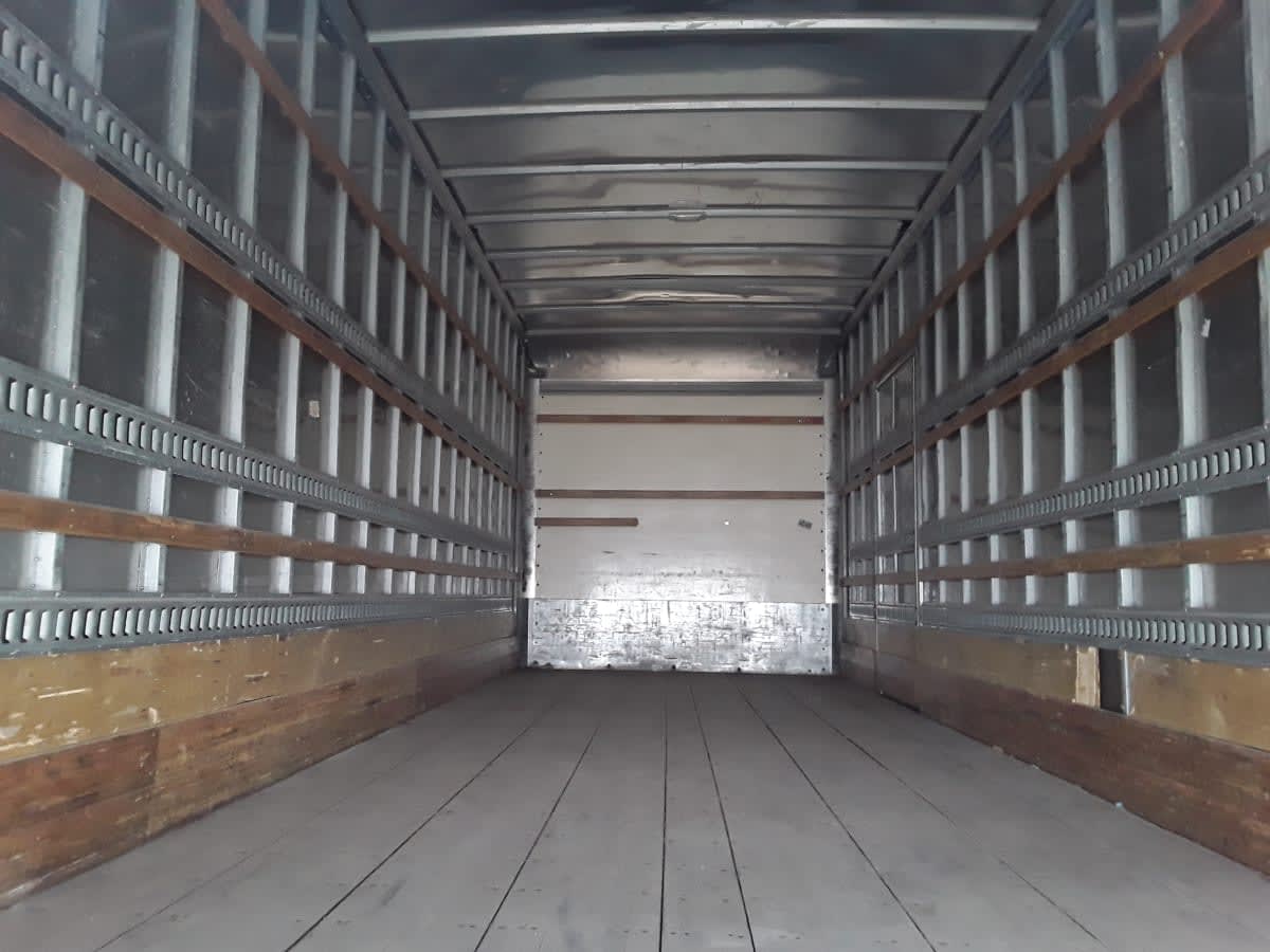 2019 Freightliner M2 106 820776