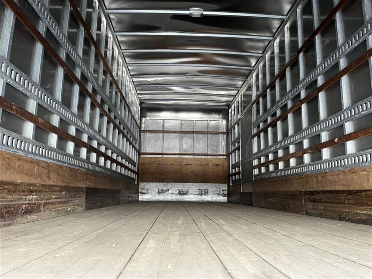 2019 Freightliner/Mercedes M2 106 820830