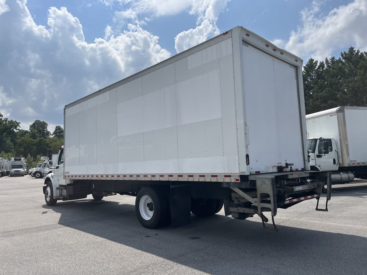 2019 Freightliner M2 106 in Beltsville, MD — photo 6