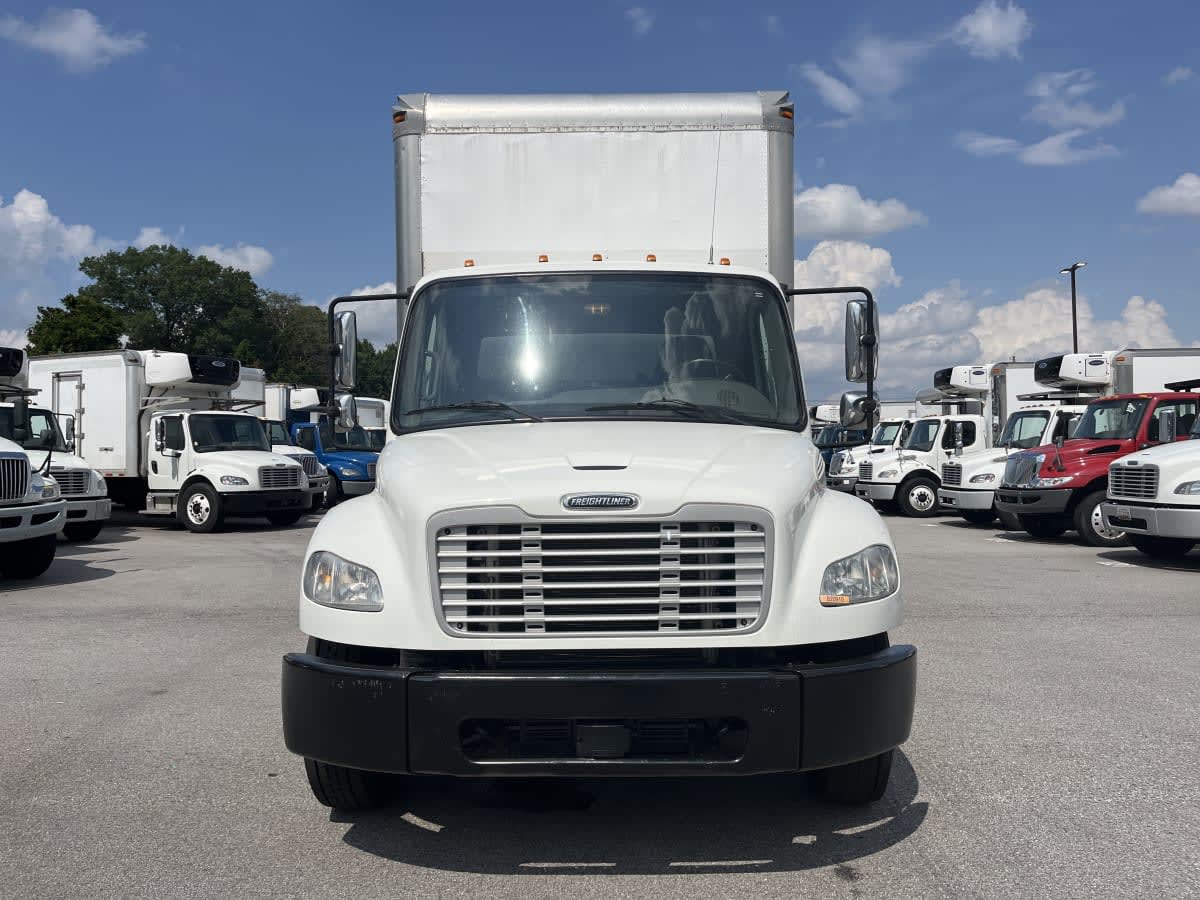 2019 Freightliner M2 106 in Beltsville, MD — photo 2