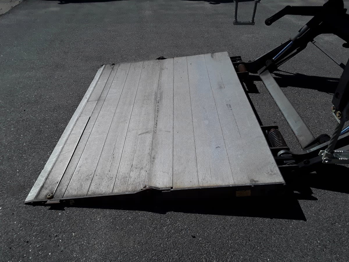 2019 Freightliner M2 106 820977