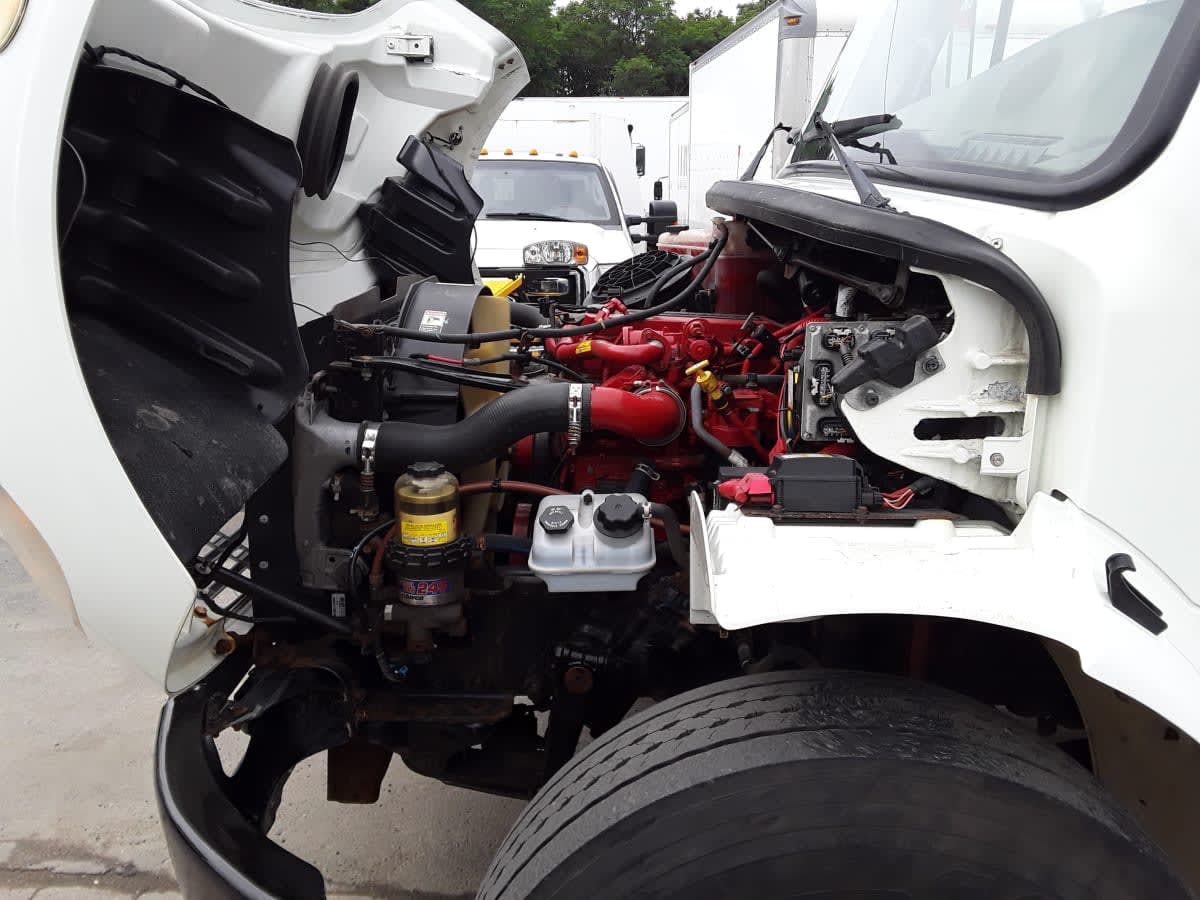 2019 Freightliner M2 106 820980