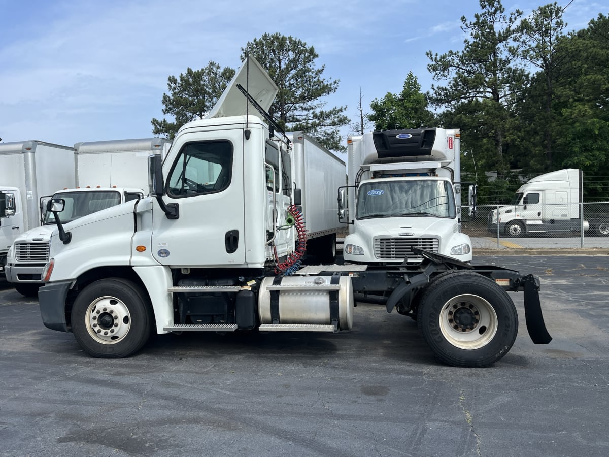 2019 Freightliner/Mercedes CASCADIA 125 820993