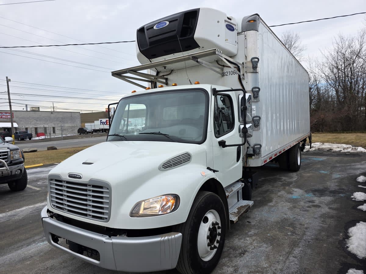 2019 Freightliner/Mercedes M2 106 821066