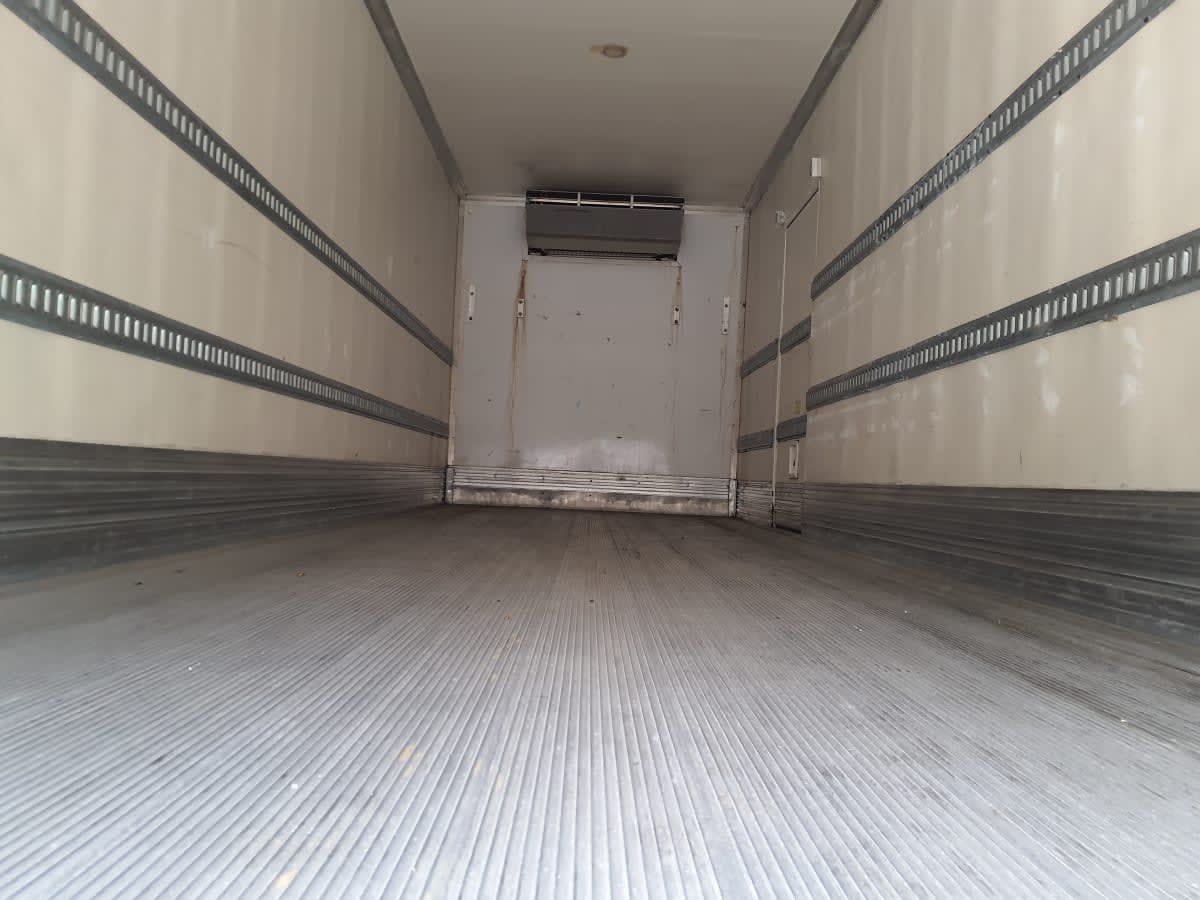 2019 Freightliner/Mercedes M2 106 821074