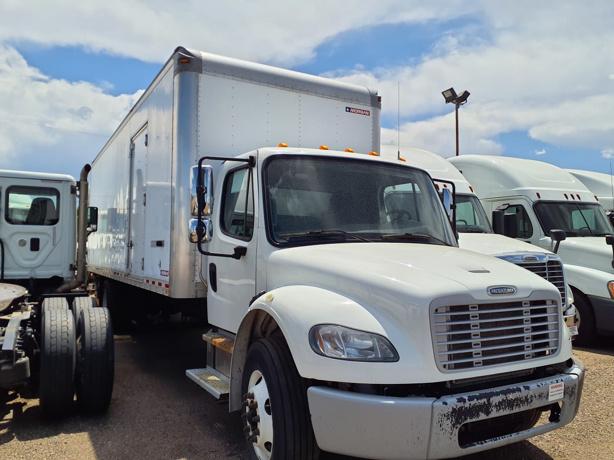 2019 Freightliner/Mercedes M2 106 821082