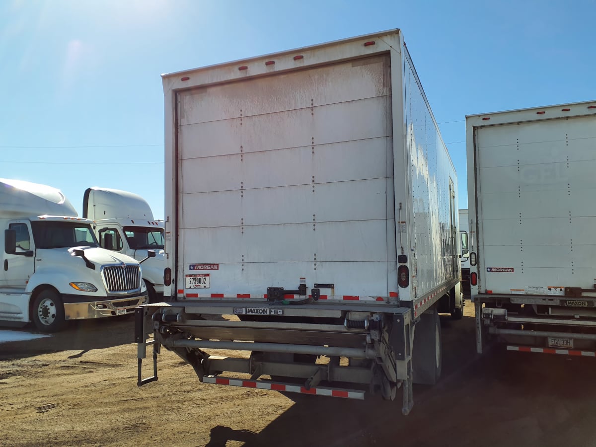 2019 Freightliner/Mercedes M2 106 821083