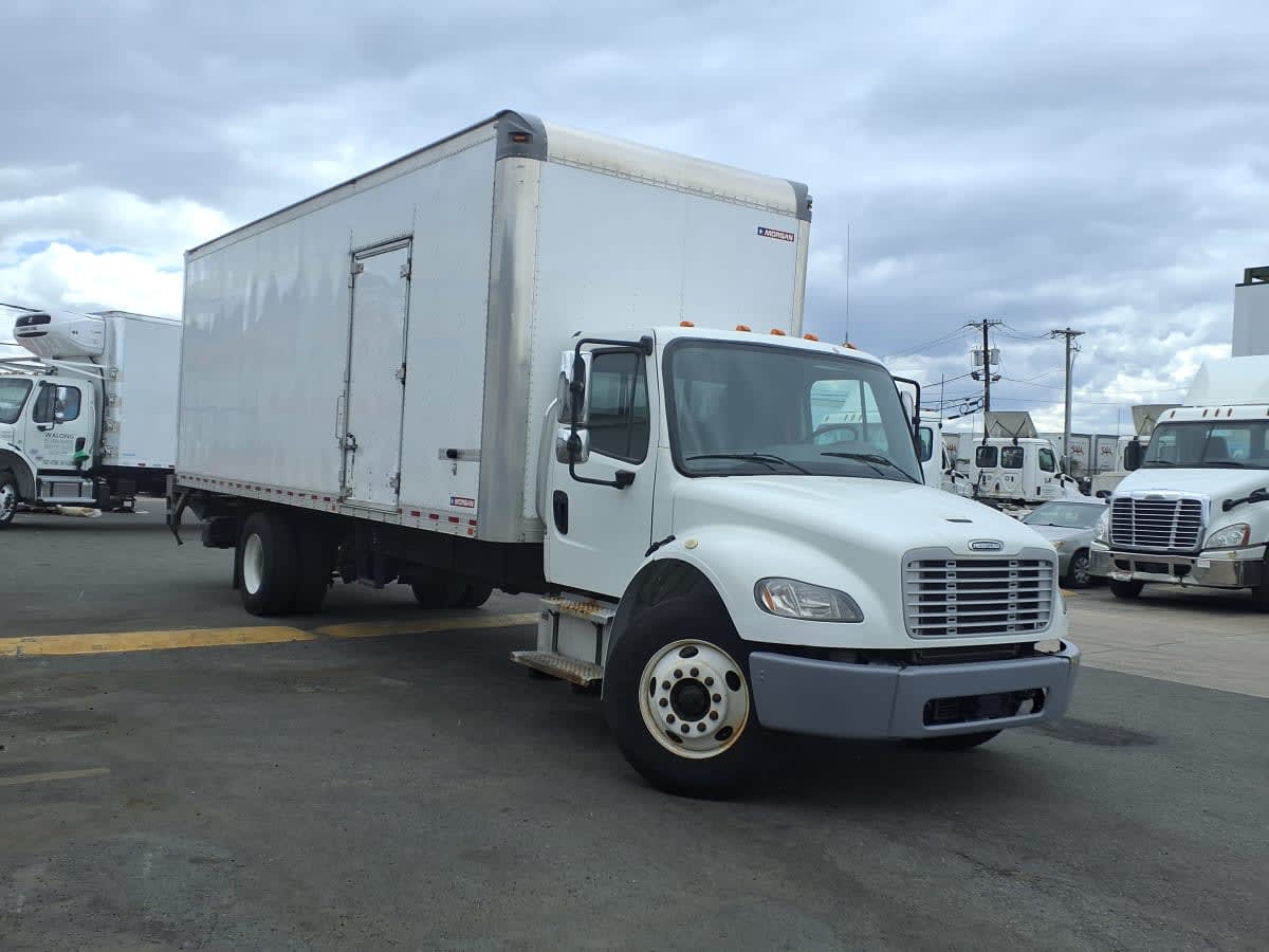 2019 Freightliner/Mercedes M2 106 821088