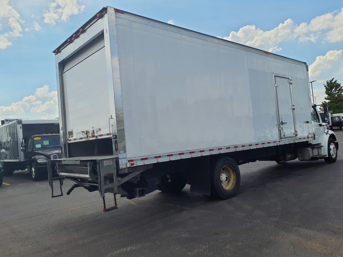 2019 Freightliner/Mercedes M2 106 821110