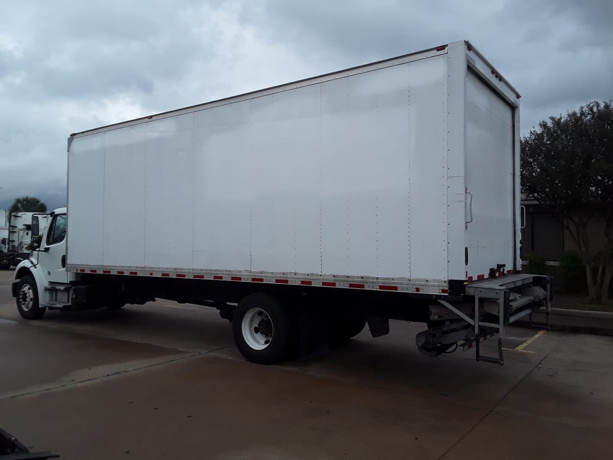 2019 Freightliner/Mercedes M2 106 821116