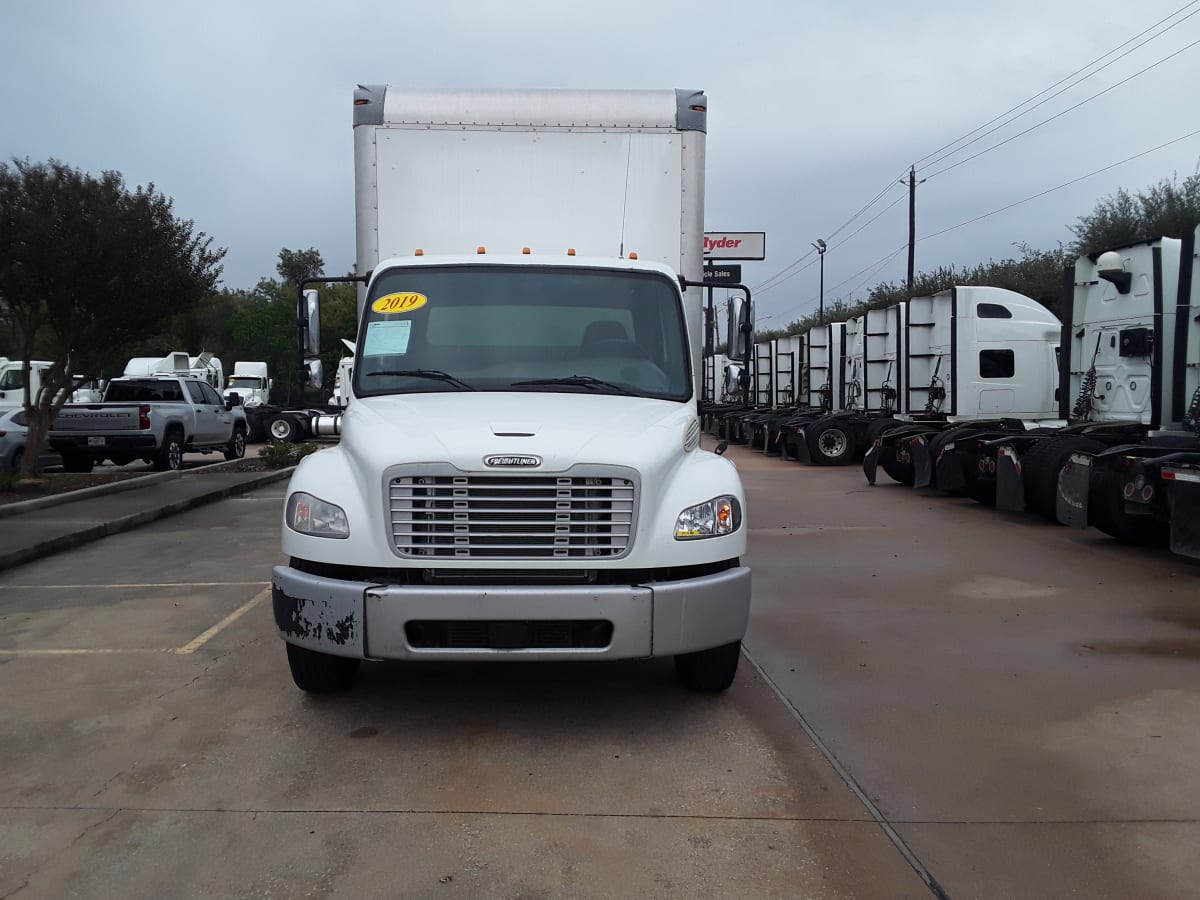 2019 Freightliner/Mercedes M2 106 821116