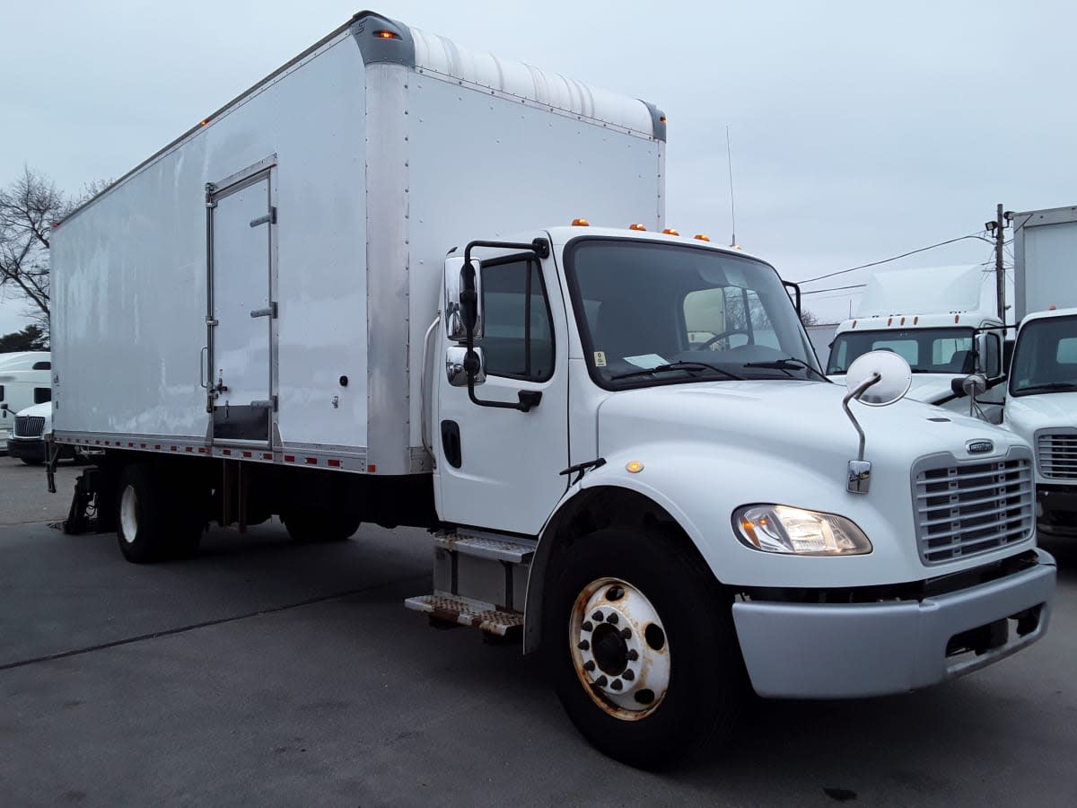 2019 Freightliner/Mercedes M2 106 821124
