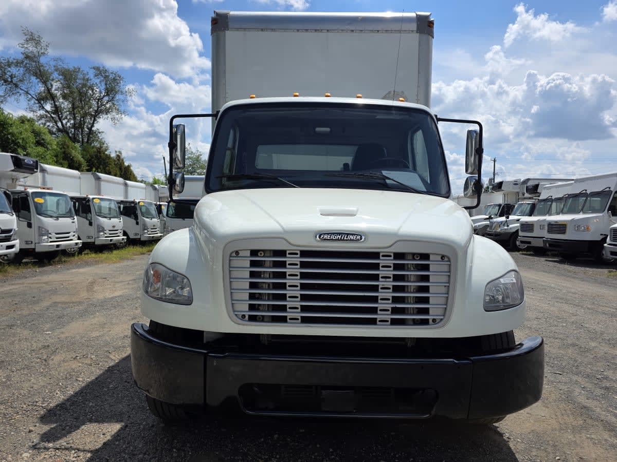 2019 Freightliner M2 106 821129