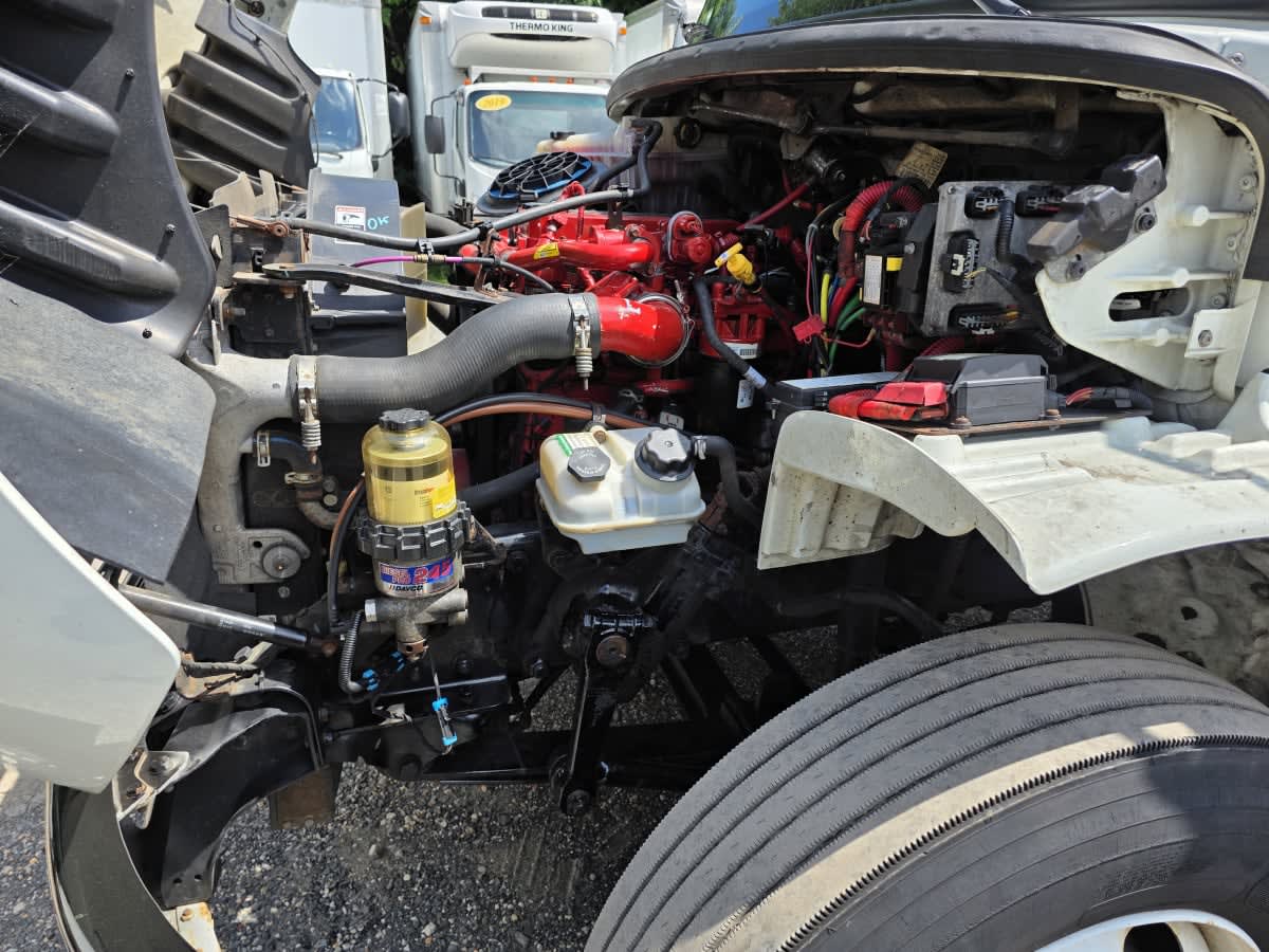 2019 Freightliner M2 106 821129
