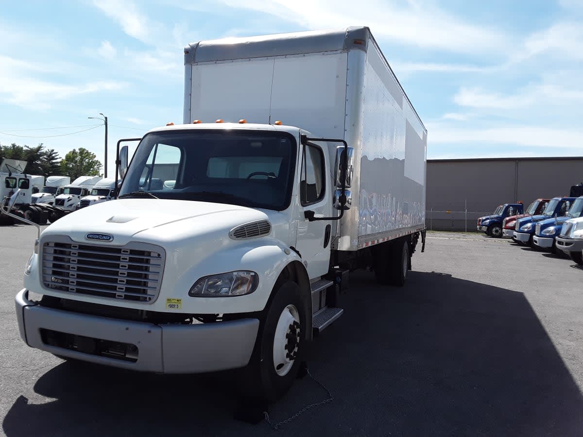 2019 Freightliner/Mercedes M2 106 821149