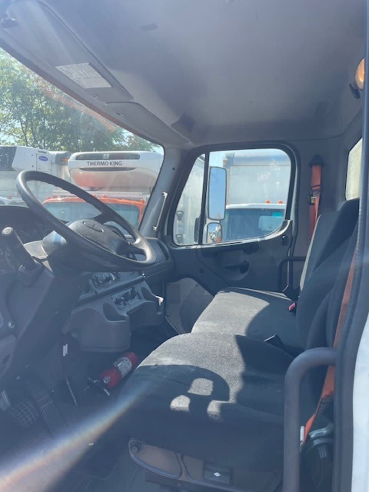2019 Freightliner M2 106 821161