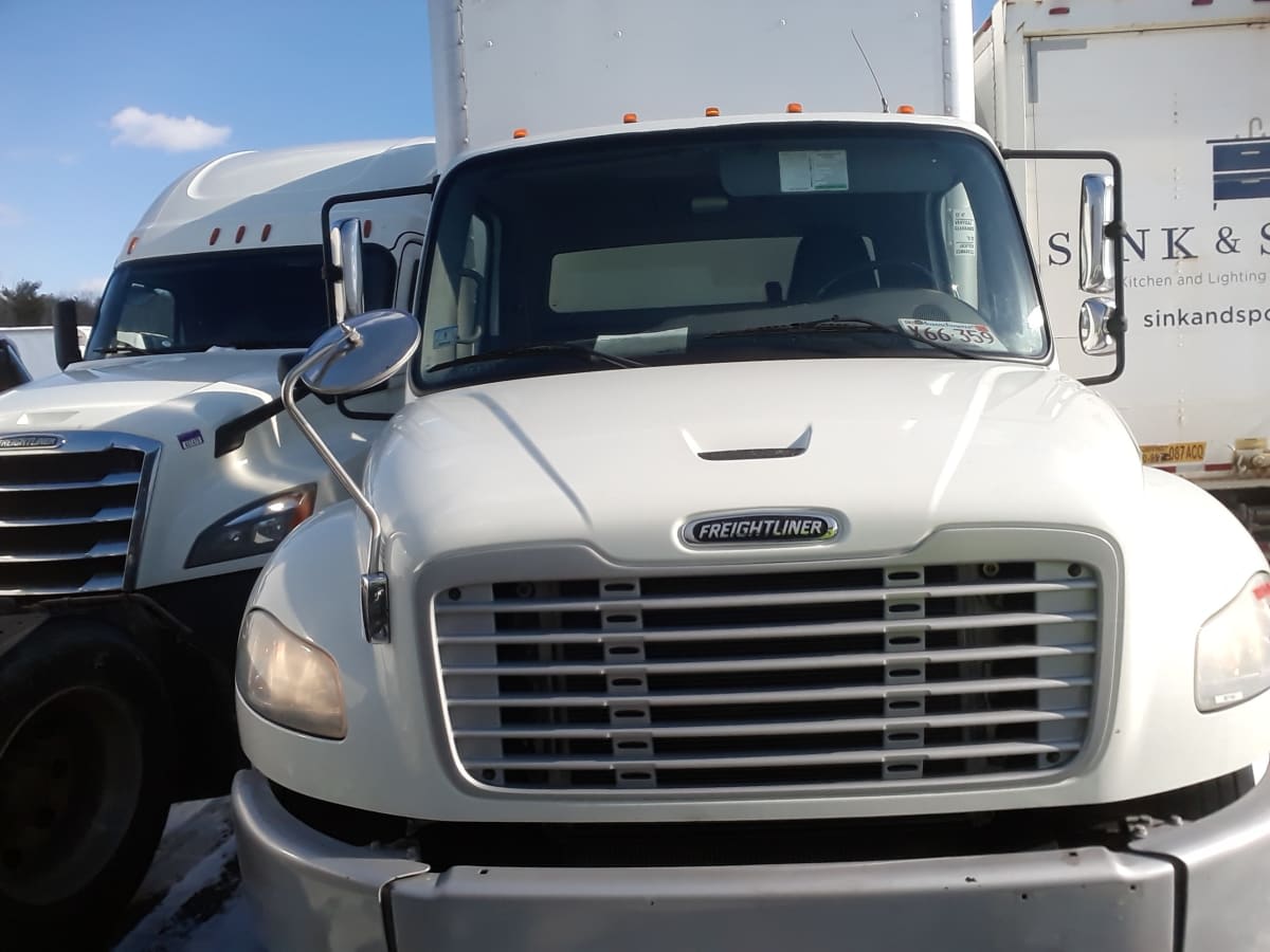 2019 Freightliner/Mercedes M2 106 821164 2019 Freightliner/Mercedes M2 106 821164