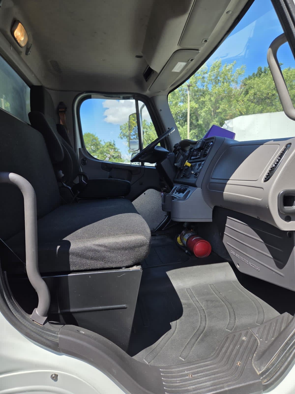 2019 Freightliner M2 106 821168
