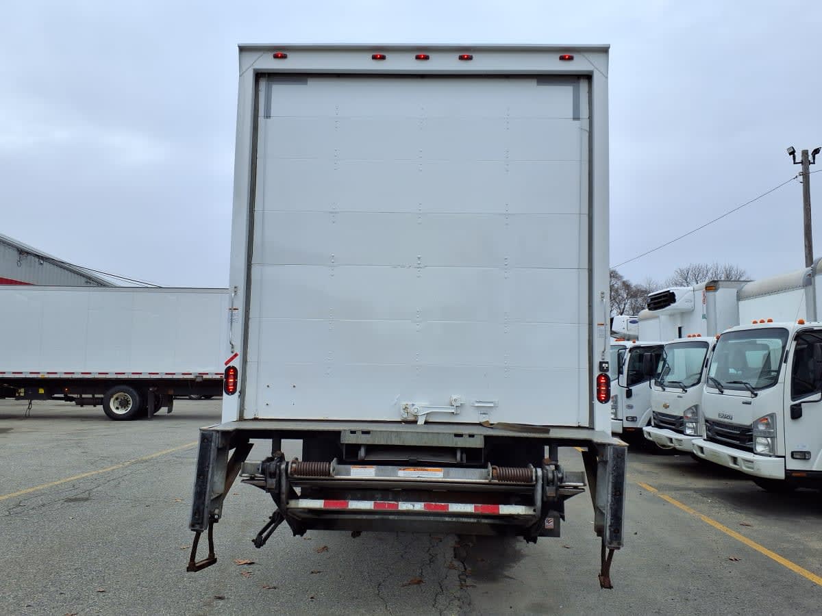 2019 Freightliner/Mercedes M2 106 821196