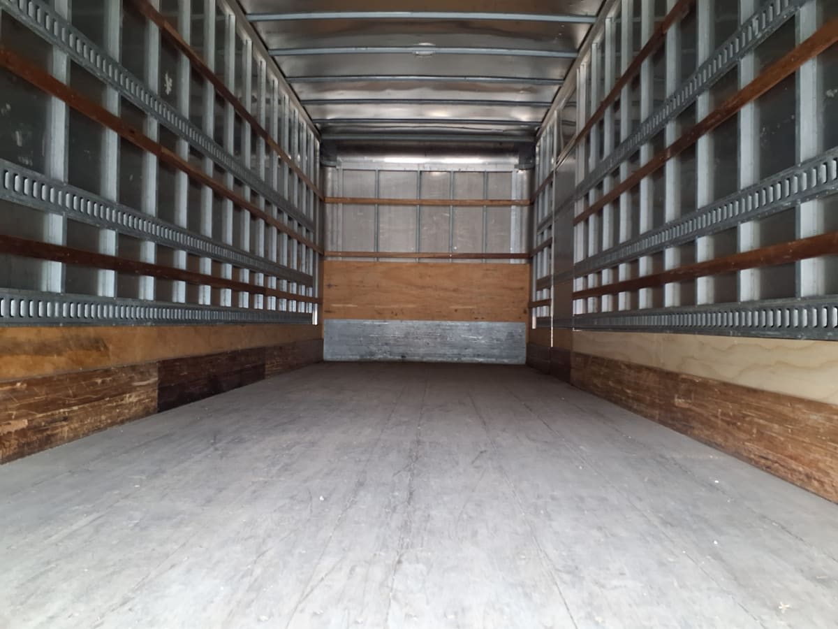 2019 Freightliner/Mercedes M2 106 821196