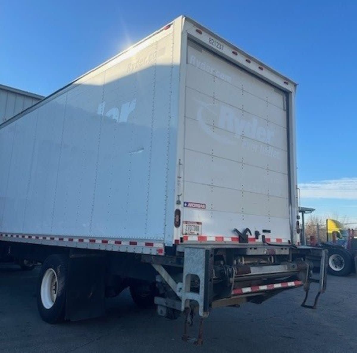 2019 Freightliner M2 106 - image 6