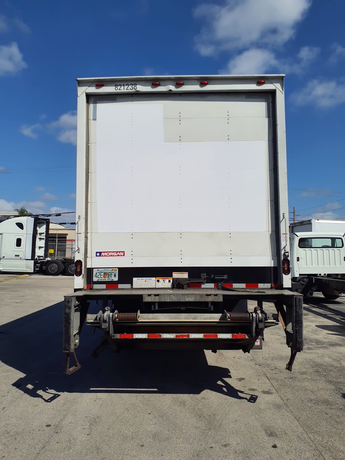 2019 Freightliner/Mercedes M2 106 821238