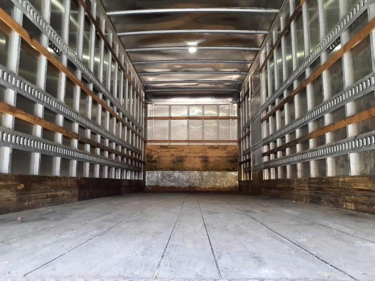 2019 Freightliner/Mercedes M2 106 821238