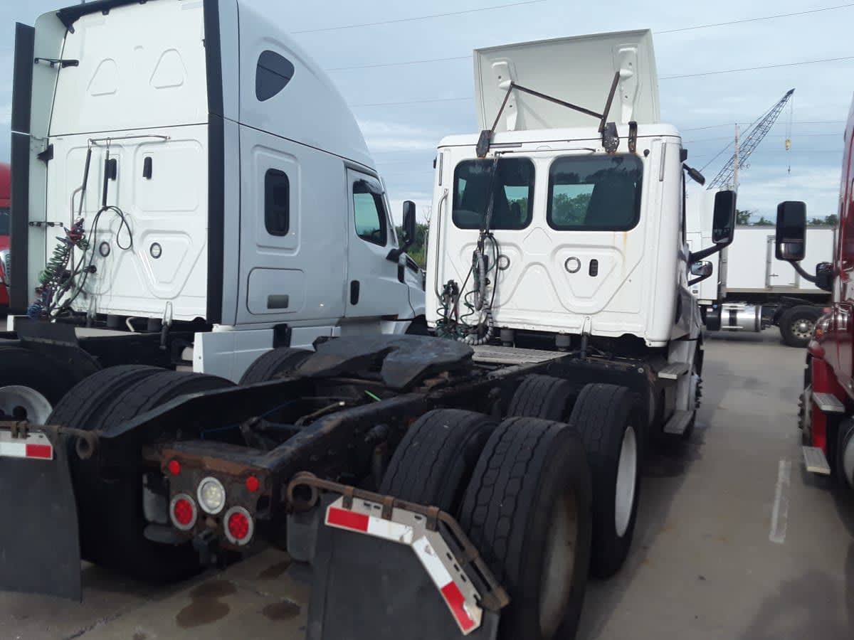 2018 Freightliner NEW CASCADIA PX12664 821245