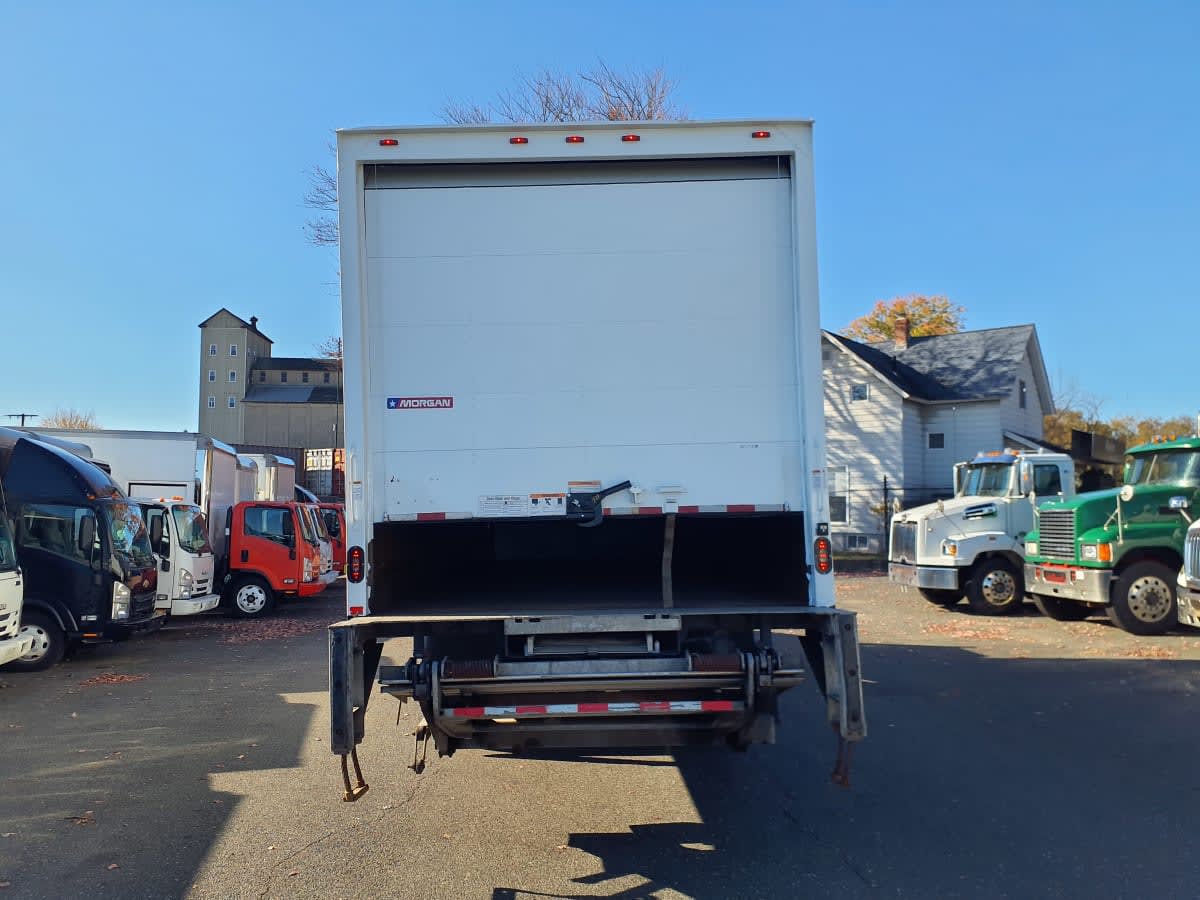2019 Freightliner/Mercedes M2 106 821274
