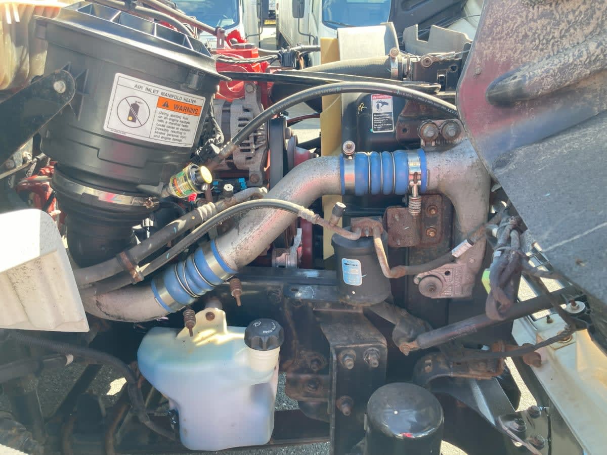 2019 Freightliner M2 106 821278