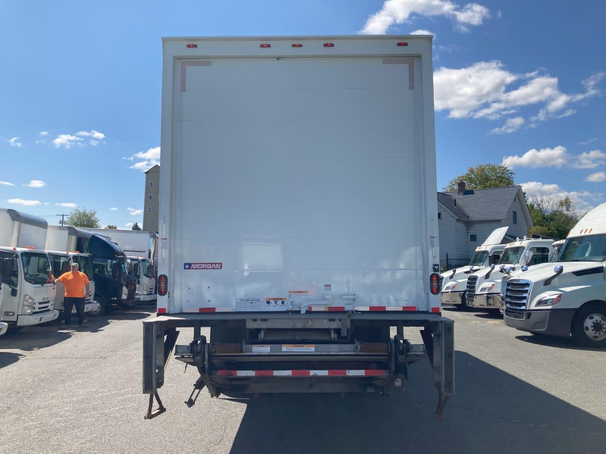 2019 Freightliner M2 106 821278