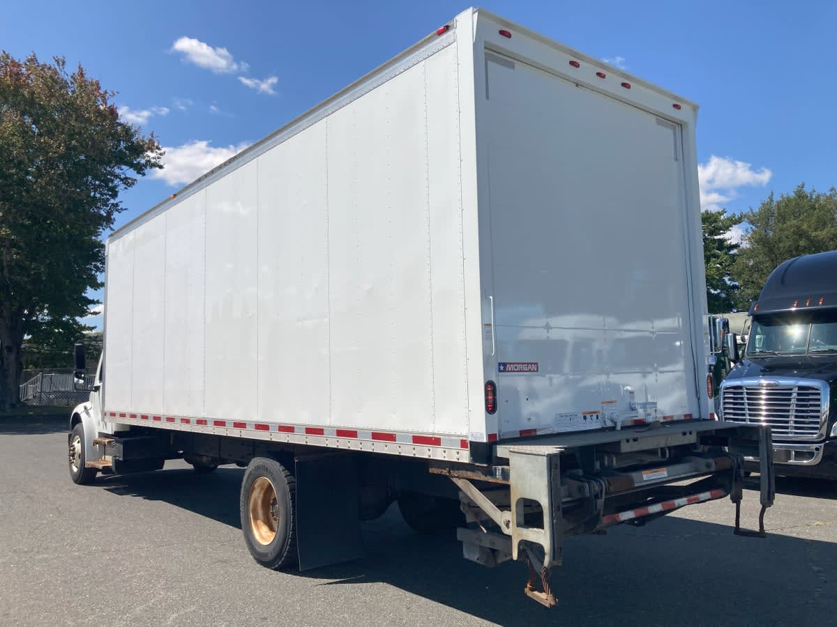 2019 Freightliner M2 106 821278
