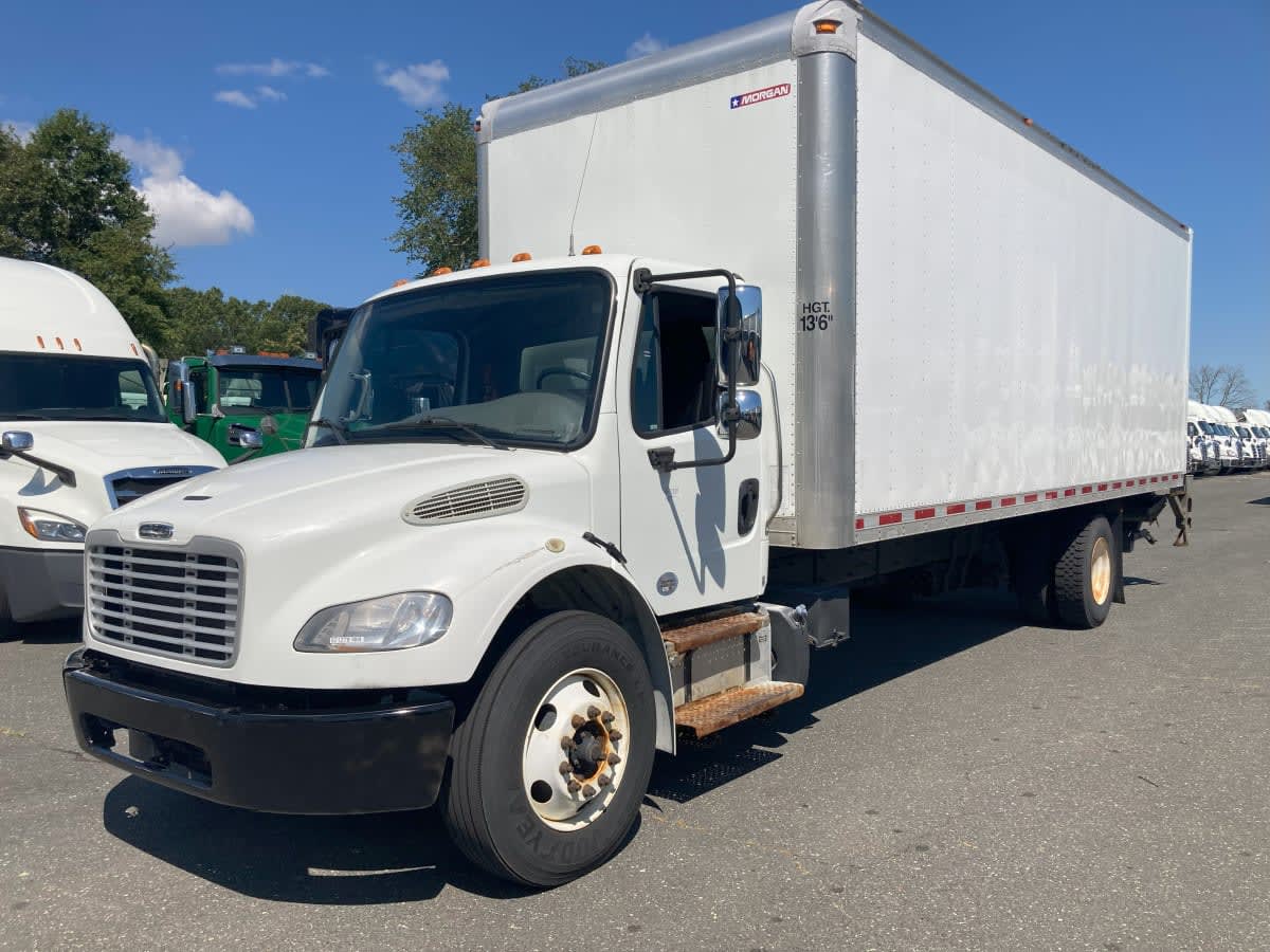 2019 Freightliner M2 106 821278