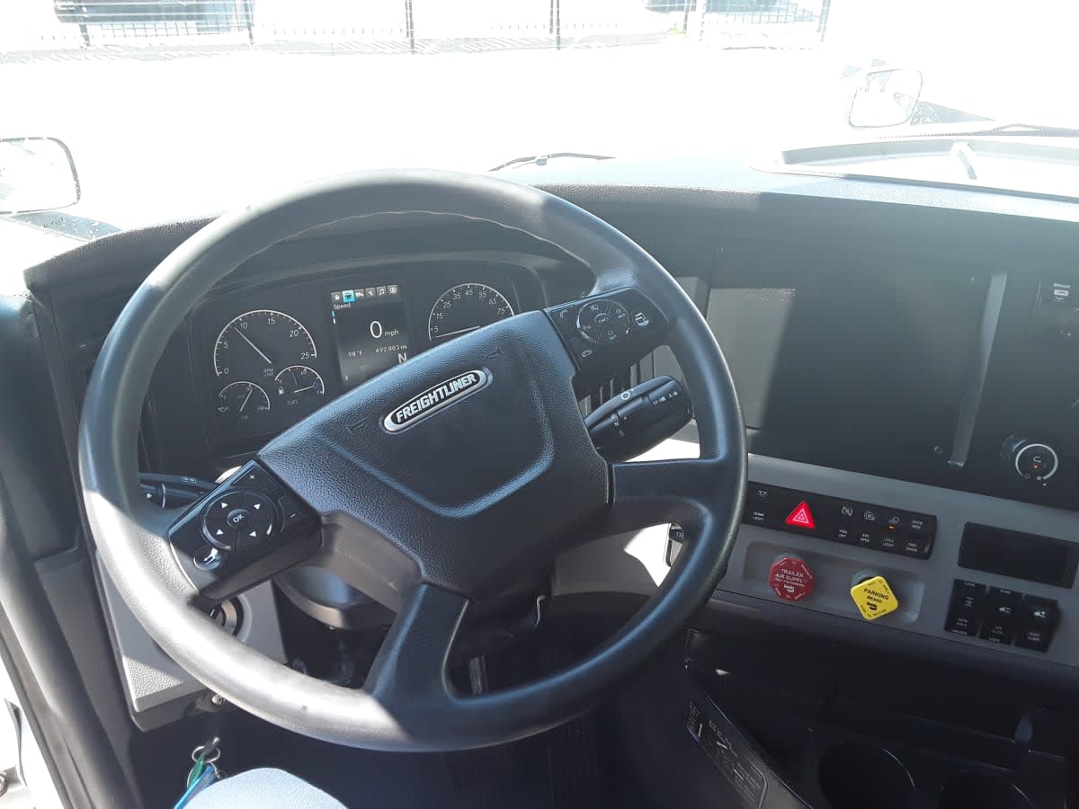 2019 Freightliner NEW CASCADIA PX12664 821368