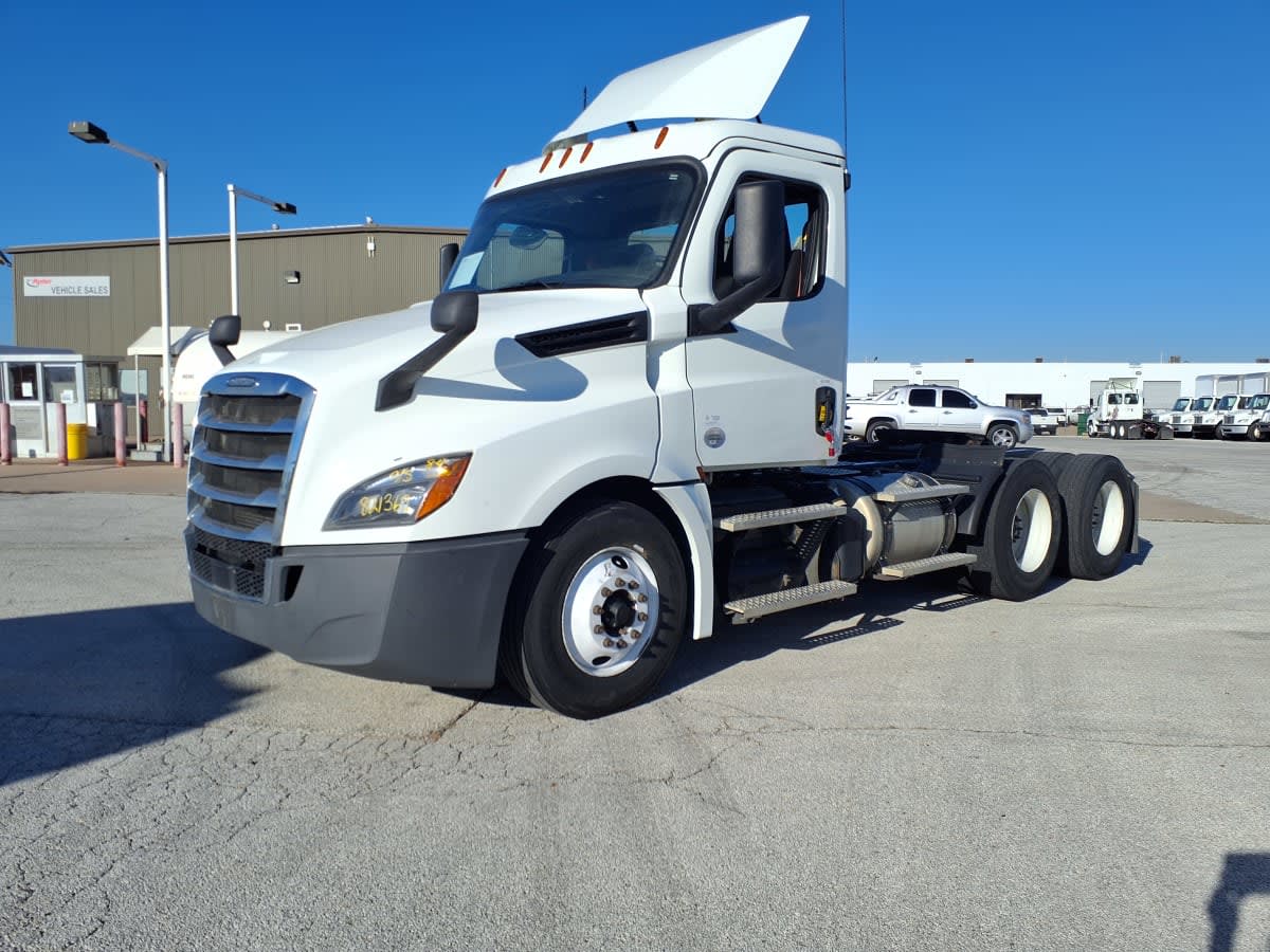 2019 Freightliner/Mercedes NEW CASCADIA PX12664 821369