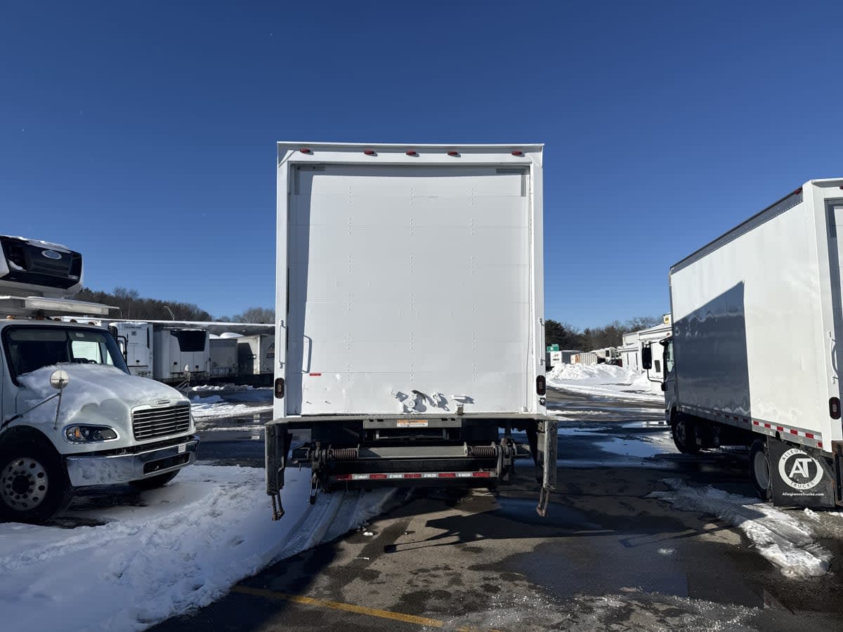 2019 Freightliner/Mercedes M2 106 821397