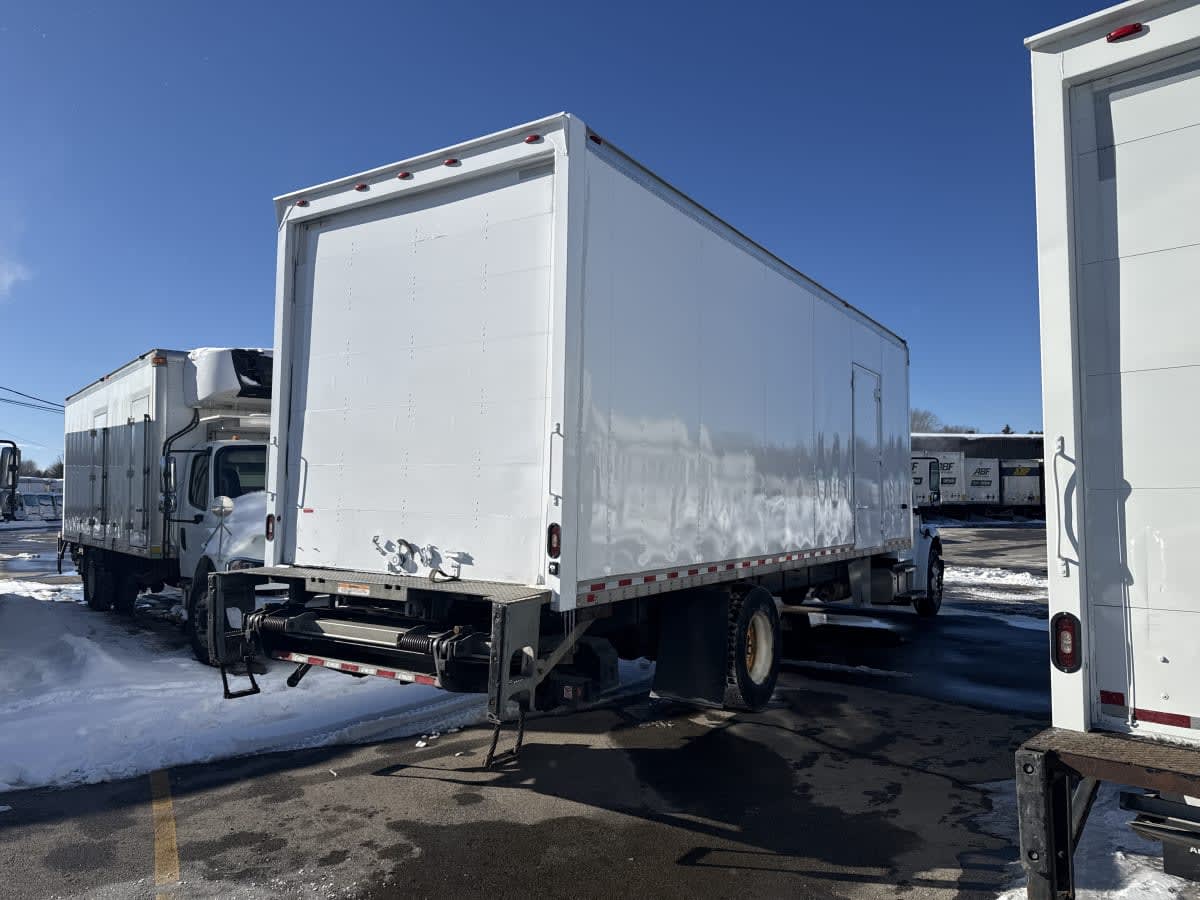 2019 Freightliner/Mercedes M2 106 821397