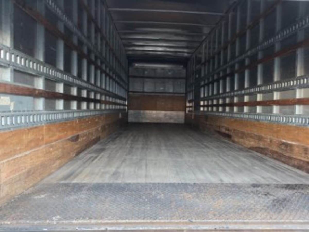 2019 Freightliner/Mercedes M2 106 821403