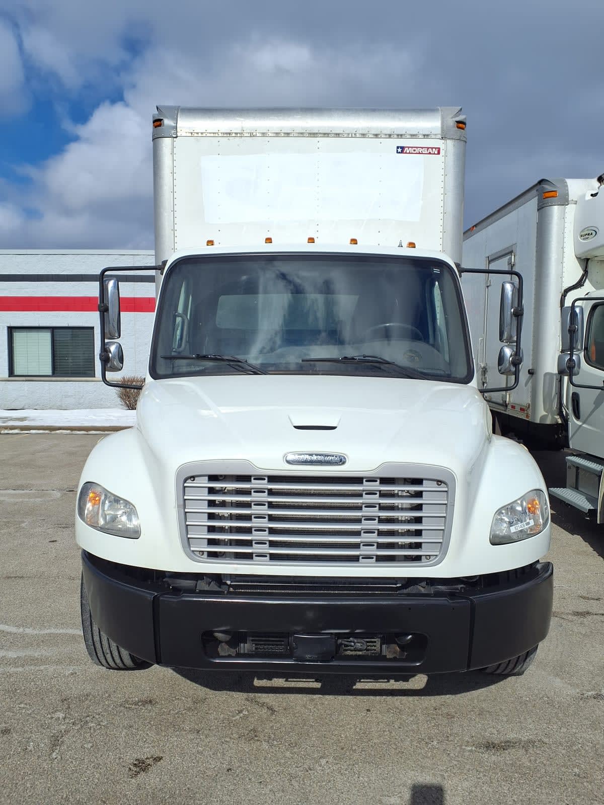 2019 Freightliner/Mercedes M2 106 821408