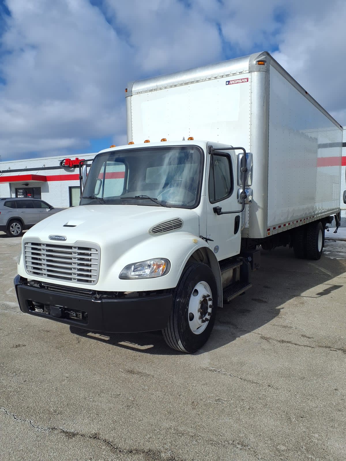 2019 Freightliner/Mercedes M2 106 821408