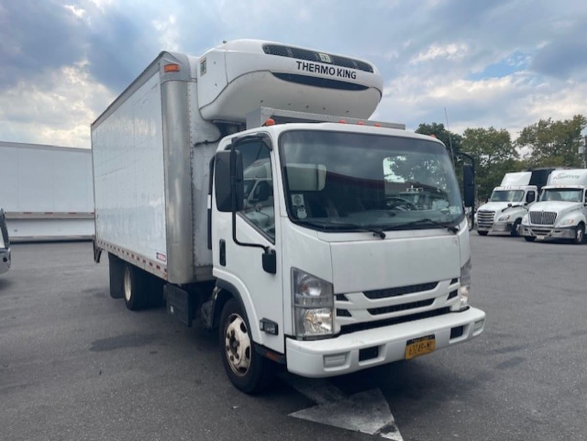 2018 Isuzu NPR 821417