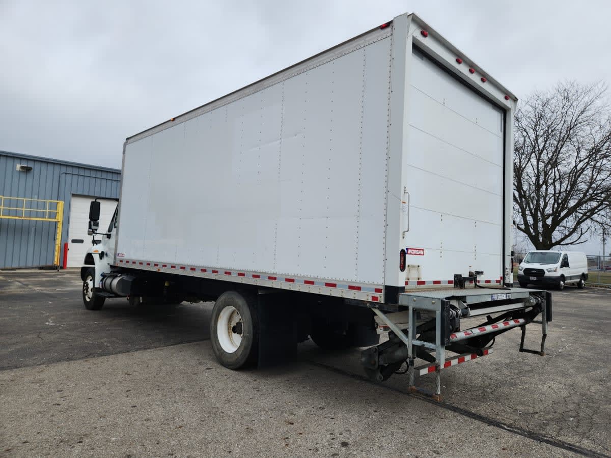 2019 Navistar International 4300 821421