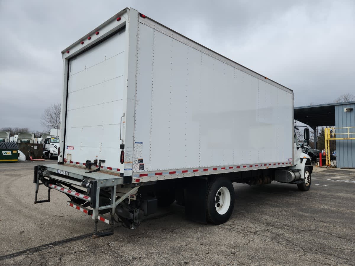 2019 Navistar International 4300 821421