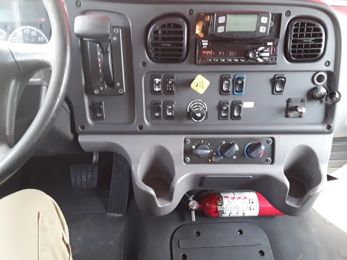 2018 Freightliner M2 106 821440